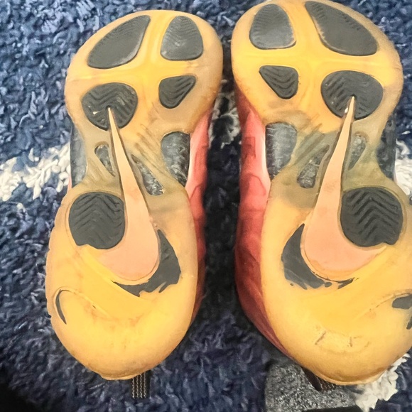 Nike foamposite pink sneakers . Size 3 youth - Picture 2 of 4